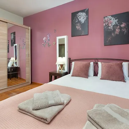 Casa Baboulas Old Town *